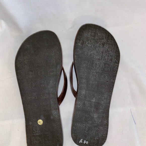 Noneeo Leather Flip Flops from Italy - Picture 4 of 4